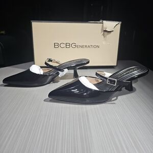 BCBGeneration Ladies Black KATALINA Kitten Heels Shoes Size 5.5M/35.5 New in Box